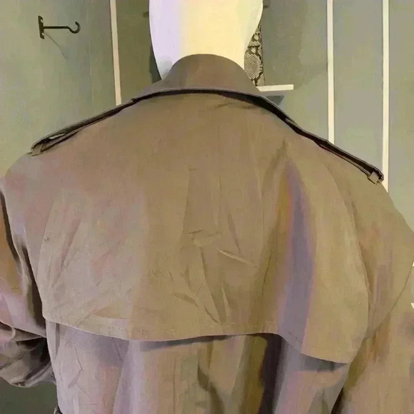 Botany 500 Trench Coat Mens Size 38 Tan Overcoat Made In USA - Picture 10 of 15